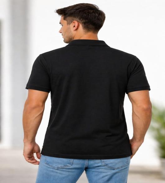 BLACK TSHIRT